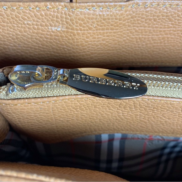 Burberry Tan Leather Tote Bag - Picture 15 of 16